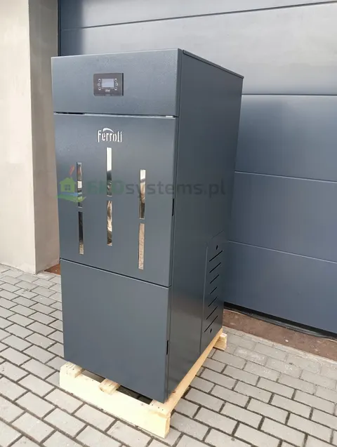 FERROLI Piec c.o.cwu na pelet z płaszczem 12 kW