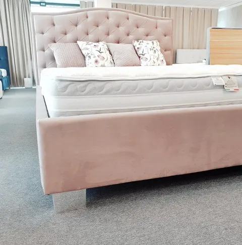 Łóżko tapicerowane Glamour Bambi