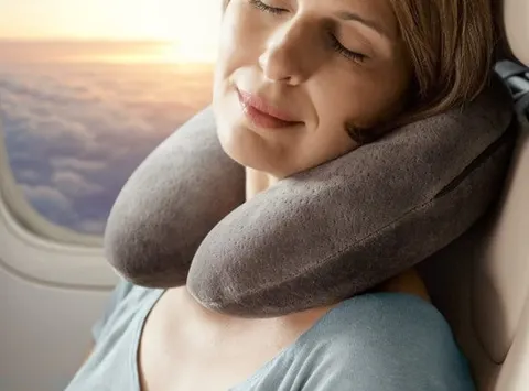 Poduszka podróżna TEMPUR® – ergonomiczne wsparcie szyi i komfort w podróży