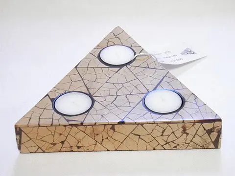 Świecznik trójkąt 3 świeczki tea light CNS01A
