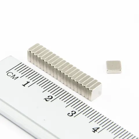 MPŁ 5x5x1,5 / N38 - magnes neodymowy