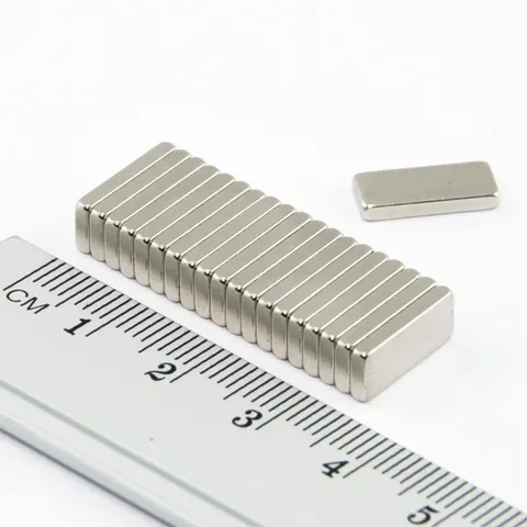 MPŁ 13x5,5x1,8 / N38 - magnes neodymowy