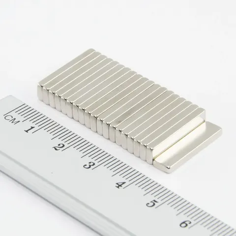MPŁ 20x5x2 / N38 - magnes neodymowy