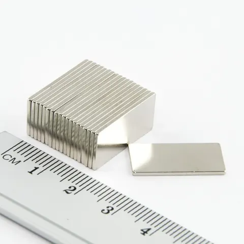 MPŁ 20x10x1 / N38 - magnes neodymowy opak. 20szt