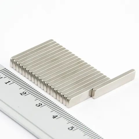 MPŁ 25x5x2 / N38 - magnes neodymowy
