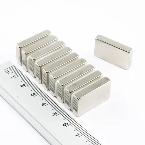 MPŁ 25x15x5 / N38 - magnes neodymowy