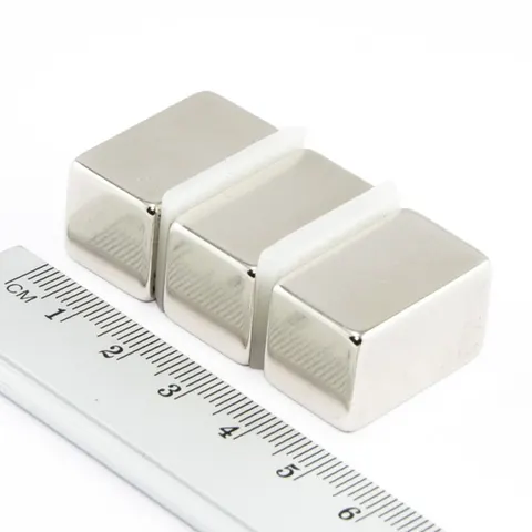 MPŁ 25x15x15 / N38 - magnes neodymowy