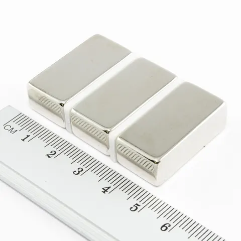 MPŁ 30x10x15 / N38 - magnes neodymowy