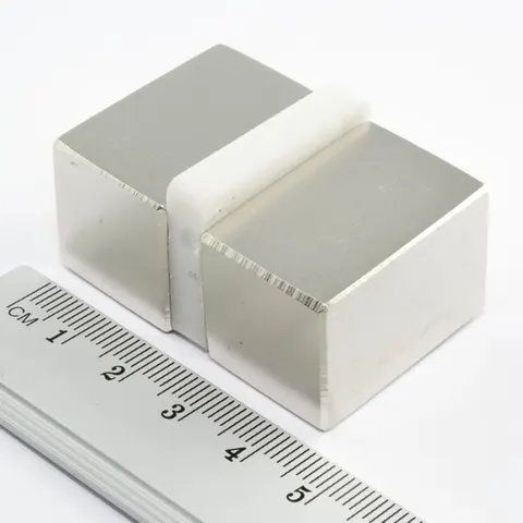 MPŁ 30x20x20 / N38 - magnes neodymowy