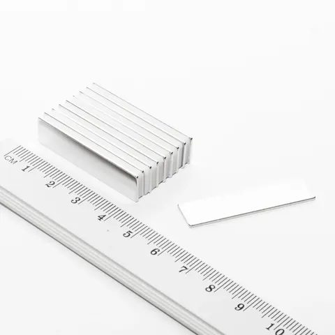 MPŁ 40x10x1 / N38 - magnes neodymowy