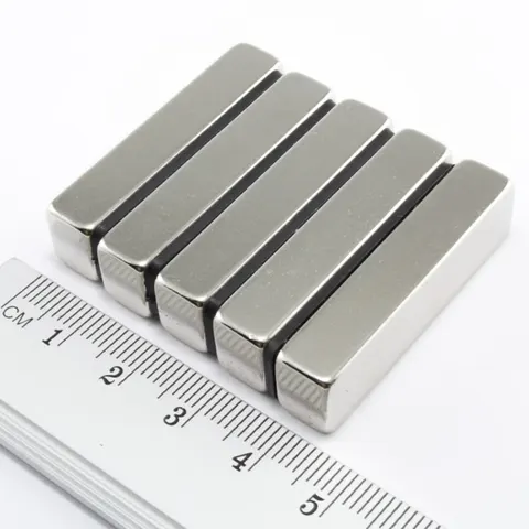 MPŁ 40x10x8 / N38 - magnes neodymowy