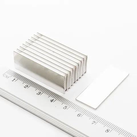 MPŁ 40x15x1 / N38 - magnes neodymowy