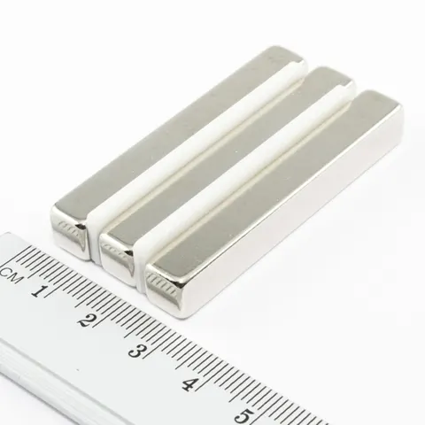 MPŁ 55x8x8 / N38 - magnes neodymowy