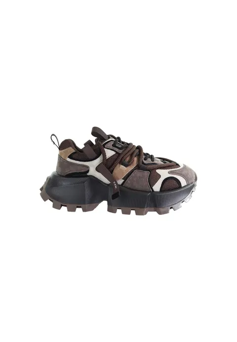 Damskie skórzane sneakersy brązowe GOE UU2N4012