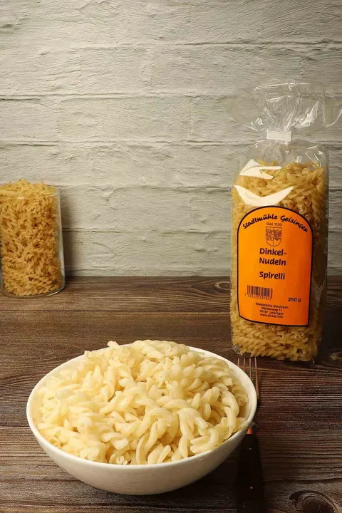 MAKARON ORKISZOWY BEZ JAJ ŚWIDERKI EKO 250G SUNVITA