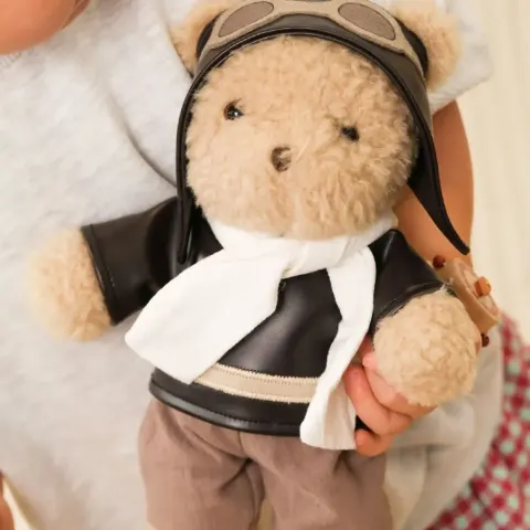 Egmont Toys Przytulanka Miś Pilot