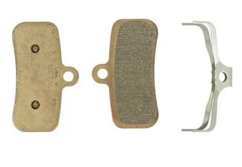 KLOCKI HAMULCOWE OKŁADZINY SHIMANO D02S METALICZNE ZEE SAINT