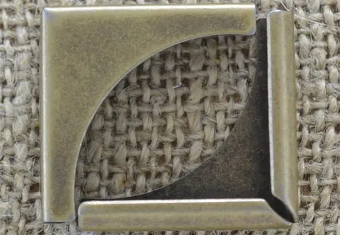 [k0501] Narożnik do książki brąz 20*20mm 4szt
