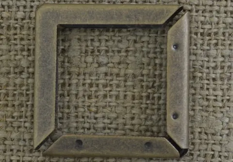 [k0522] Narożnik do książki brąz 30*30mm 2szt