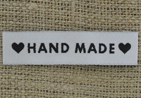 [s05103] Metki do wszywania "HAND MADE" serce białe 4szt