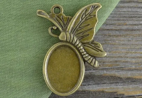 [10143] Baza medalionu brąz na kaboszon 14*11mm