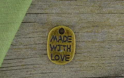 [10759] Zawieszka mała Made with love brąz 4szt