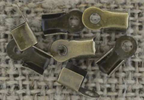 [17123] Końcówka sznurka brąz 8,5mm*3mm 50szt