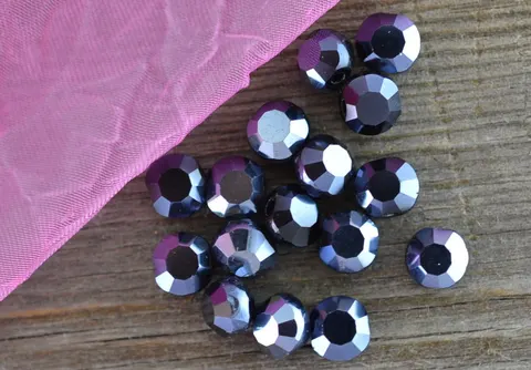 [70161] Koralik opalizujący dysk 6*4mm czarny 4szt