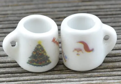 [61421] Miniaturowy kubek ceramiczny choinka