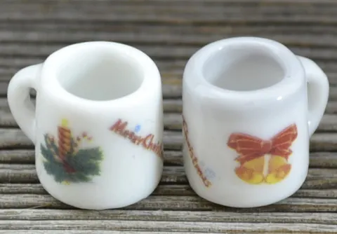 [61427] Miniaturowy kubek ceramiczny dzwonki