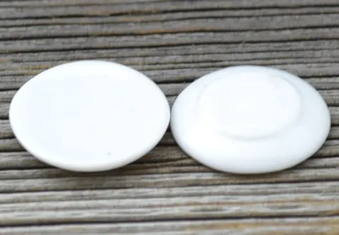 [61431] Miniaturowy talerz ceramiczny kolor biały