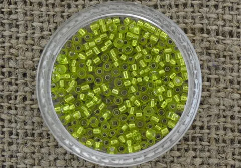 [701211] Koraliki drobne oponki limonkowe 6 gram