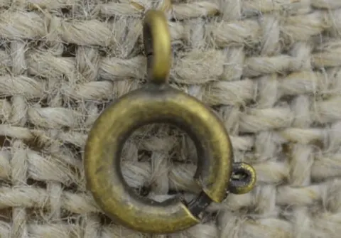 [11535] Zapięcie federing w kolorze brązu 6mm