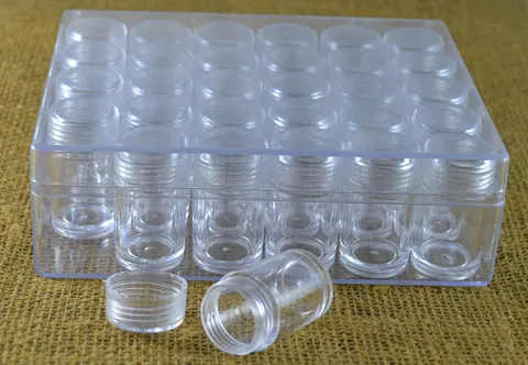 [60405] Organizer plastikowy prostokątny 165*140mm 30pojemniczków