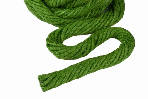 [74182] Sznurek jutowy zielony 200g 10mm 6,5m (13/6/11)