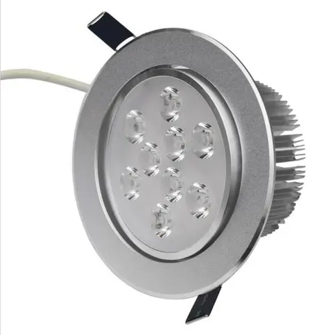 Żarówka 9 led 9W ciepły biały