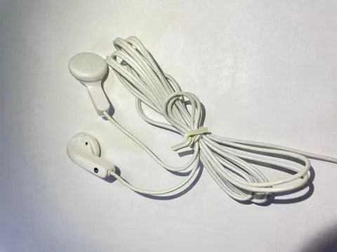 Słuchawki do MP3 MP4 jack 2.5mm biały