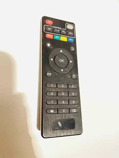 Zamiennik pilot do tunera TV