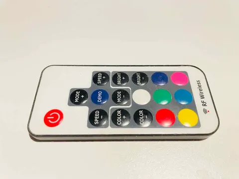 Pilot zdalny do RGB LED