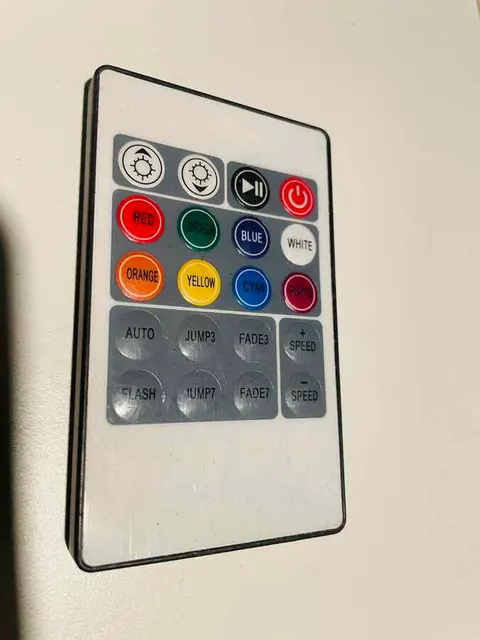 Pilot LED RGB zdalnie sterowany do taśmy