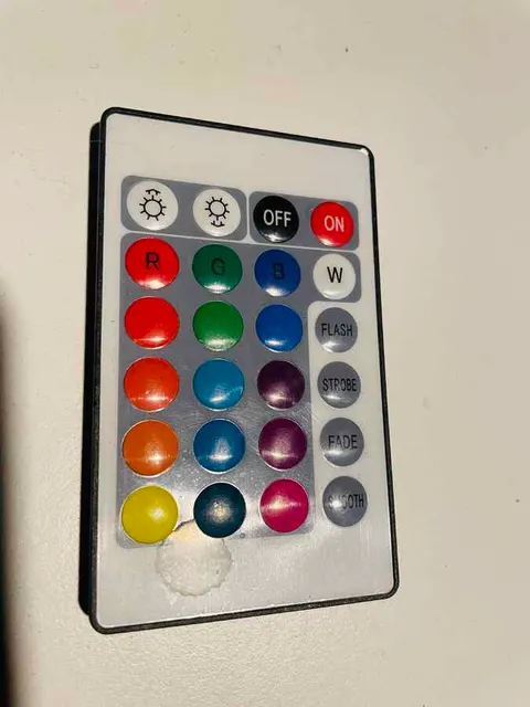 Pilot RGB LED zdalnie sterowany do oświetlenia