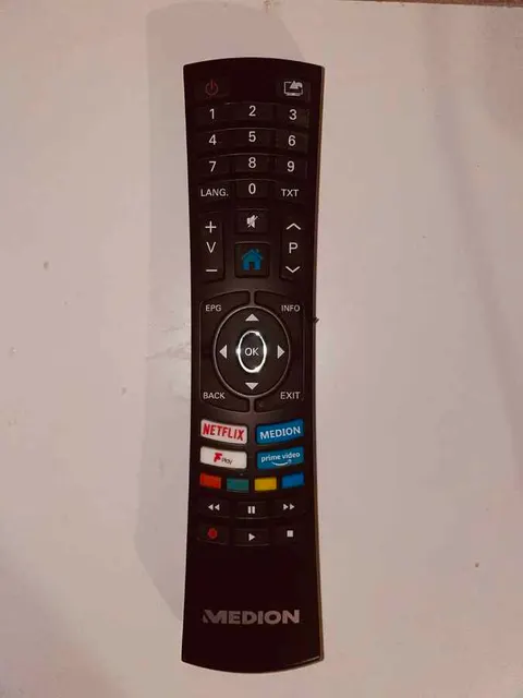 Oryginalny pilot do telewizora Medion RC1823