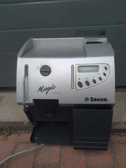 Ekspres ciśnieniowy Saeco Magic Comfort Plus 15bar 1600W