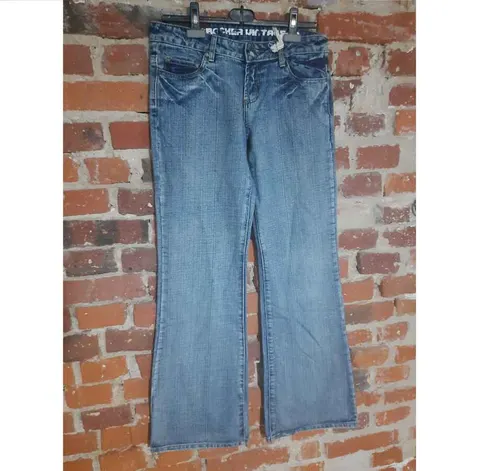 Spodnie damskie jeansowe dzwony Cracker Jeans