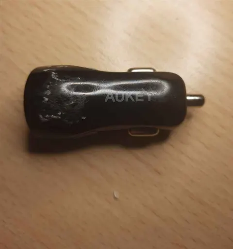 Ładowarka samochodowa 2-porty USB 5V 3.1A Aukey D1000