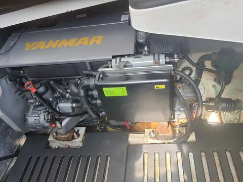 Professional Marine Services Repair Fix Engine Diesel Gasoline