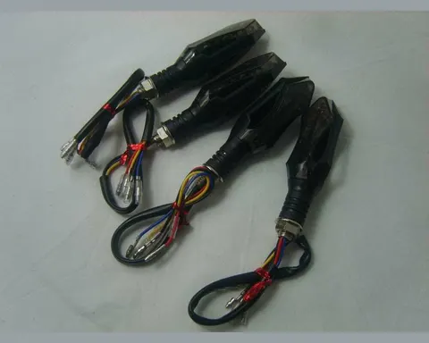 Kierunkowskazy migacze kierunki uniwersalne led do motocykla