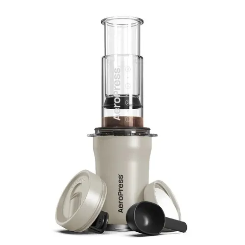 Zaparzacz do kawy AeroPress Go Plus - Kremowy