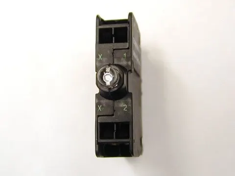 Dioda LED czerwona U=24V, mocowanie tył, zacisk sprężynowy; M22-CLEDC-R; EATON