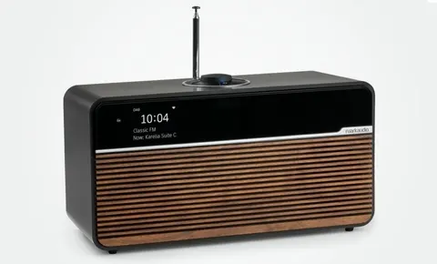 Radio ruark audio r2